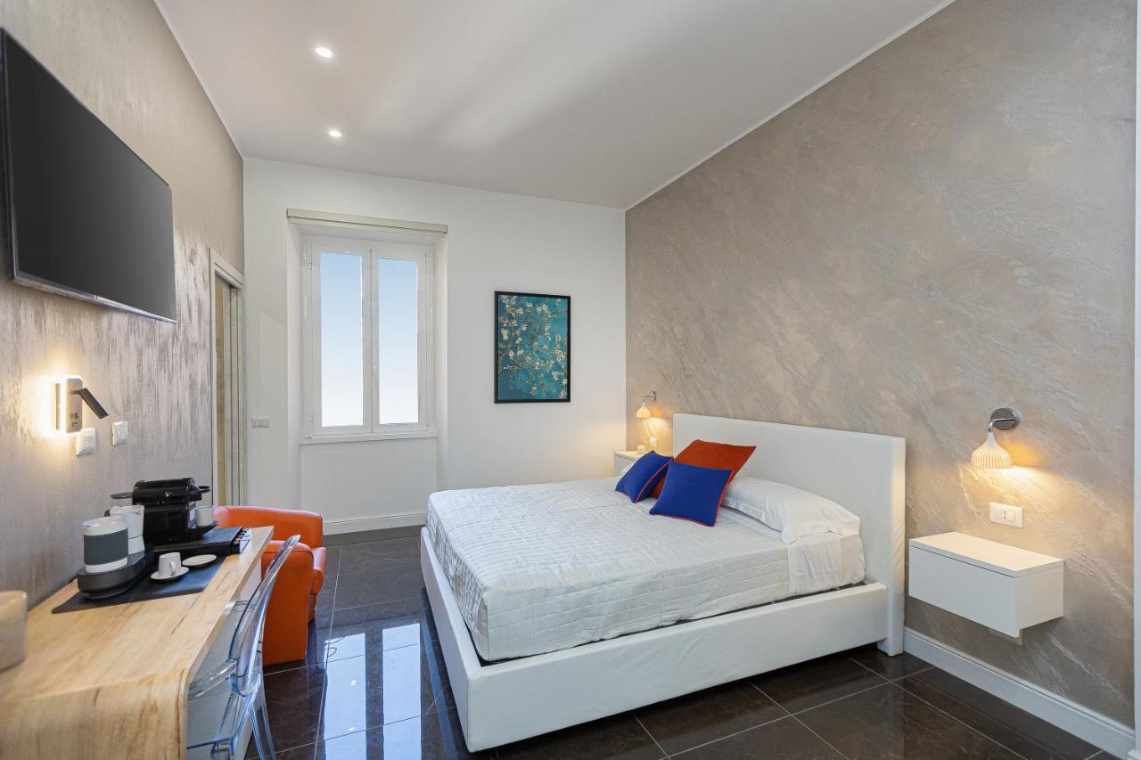 Kosmo Rome Luxury Hotel Exterior photo