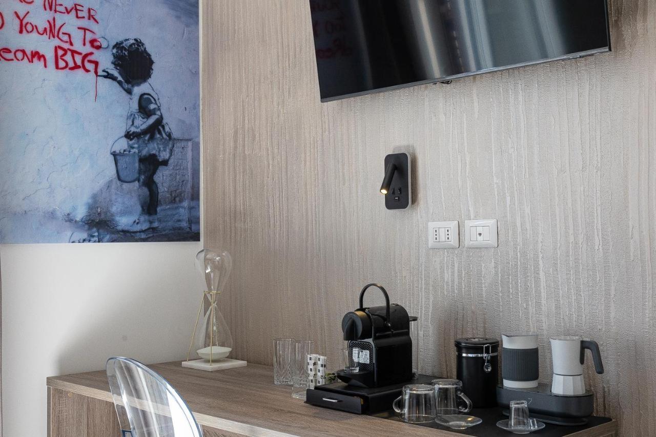 Kosmo Rome Luxury Hotel Exterior photo